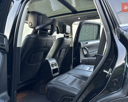 Черный Фольксваген Туарег, объемом двигателя 2.97 л и пробегом 288 тыс. км за 25850 $, фото 43 на Automoto.ua