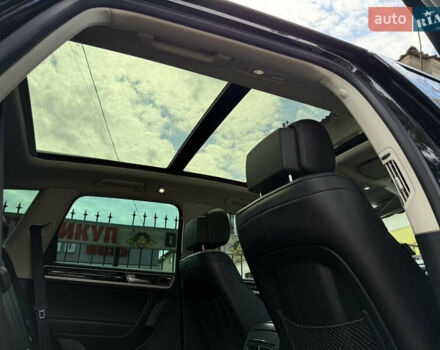 Черный Фольксваген Туарег, объемом двигателя 3 л и пробегом 212 тыс. км за 28999 $, фото 51 на Automoto.ua