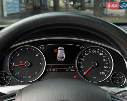 Черный Фольксваген Туарег, объемом двигателя 3 л и пробегом 212 тыс. км за 28999 $, фото 30 на Automoto.ua