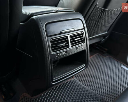 Черный Фольксваген Туарег, объемом двигателя 2.97 л и пробегом 288 тыс. км за 25850 $, фото 50 на Automoto.ua