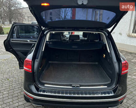 Черный Фольксваген Туарег, объемом двигателя 2.97 л и пробегом 99 тыс. км за 25100 $, фото 11 на Automoto.ua