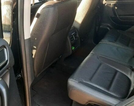 Черный Фольксваген Туарег, объемом двигателя 3 л и пробегом 197 тыс. км за 9300 $, фото 17 на Automoto.ua