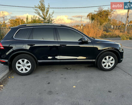 Черный Фольксваген Туарег, объемом двигателя 2.97 л и пробегом 202 тыс. км за 25800 $, фото 4 на Automoto.ua