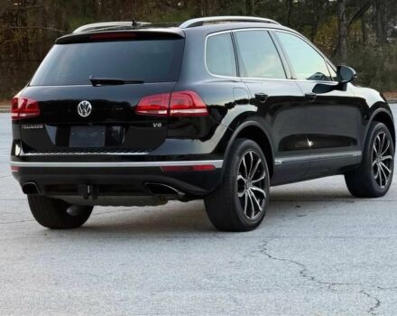 Черный Фольксваген Туарег, объемом двигателя 3.6 л и пробегом 78 тыс. км за 6100 $, фото 5 на Automoto.ua