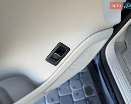 Черный Фольксваген Туарег, объемом двигателя 3 л и пробегом 279 тыс. км за 20400 $, фото 24 на Automoto.ua