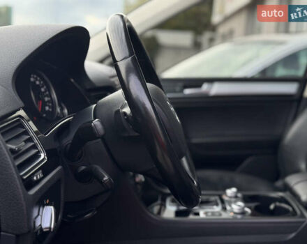 Черный Фольксваген Туарег, объемом двигателя 3 л и пробегом 242 тыс. км за 27999 $, фото 20 на Automoto.ua