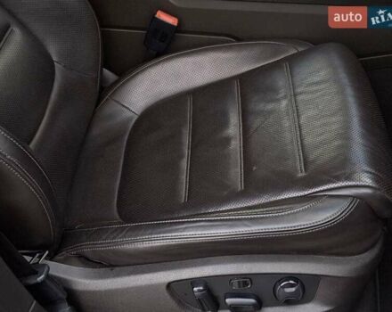 Черный Фольксваген Туарег, объемом двигателя 3 л и пробегом 187 тыс. км за 29970 $, фото 69 на Automoto.ua