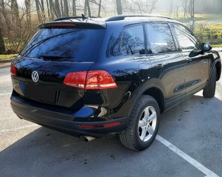 Черный Фольксваген Туарег, объемом двигателя 3 л и пробегом 76 тыс. км за 5600 $, фото 4 на Automoto.ua