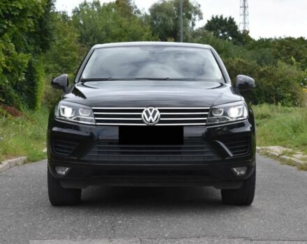 Черный Фольксваген Туарег, объемом двигателя 3 л и пробегом 108 тыс. км за 8500 $, фото 1 на Automoto.ua