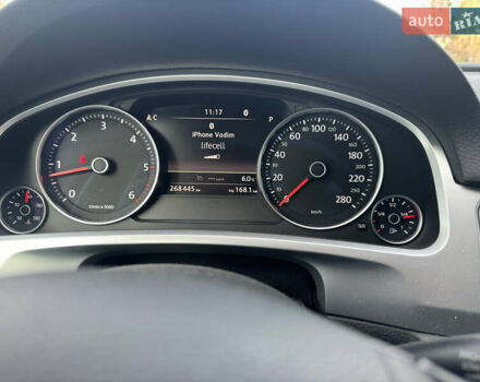 Черный Фольксваген Туарег, объемом двигателя 2.97 л и пробегом 268 тыс. км за 24300 $, фото 11 на Automoto.ua