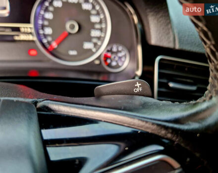 Черный Фольксваген Туарег, объемом двигателя 3 л и пробегом 225 тыс. км за 30000 $, фото 33 на Automoto.ua