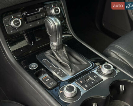 Черный Фольксваген Туарег, объемом двигателя 3 л и пробегом 212 тыс. км за 28999 $, фото 33 на Automoto.ua