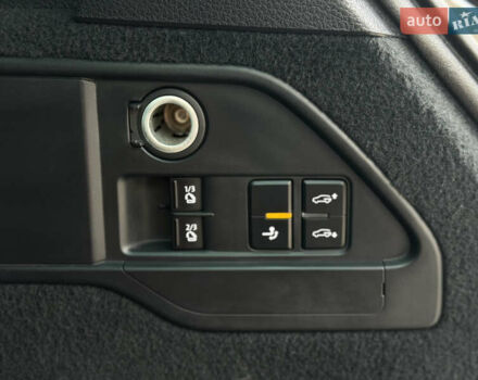 Черный Фольксваген Туарег, объемом двигателя 3 л и пробегом 242 тыс. км за 27999 $, фото 26 на Automoto.ua