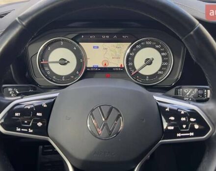 Черный Фольксваген Туарег, объемом двигателя 2.97 л и пробегом 108 тыс. км за 54500 $, фото 10 на Automoto.ua