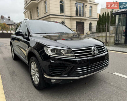 Черный Фольксваген Туарег, объемом двигателя 3 л и пробегом 159 тыс. км за 27900 $, фото 5 на Automoto.ua