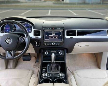 Фольксваген Туарег 2016 в Киеве на Automoto.ua Черный Фольксваген Туарег, объемом двигателя 3 л и пробегом 135 тыс. км за 23000 $, фото 11 на Automoto.ua