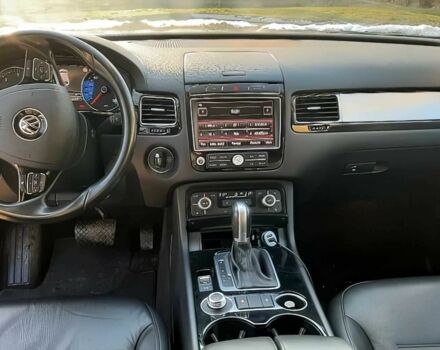 Черный Фольксваген Туарег, объемом двигателя 3 л и пробегом 76 тыс. км за 9300 $, фото 9 на Automoto.ua