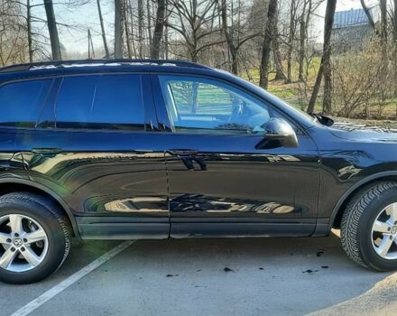 Черный Фольксваген Туарег, объемом двигателя 3 л и пробегом 76 тыс. км за 5600 $, фото 6 на Automoto.ua