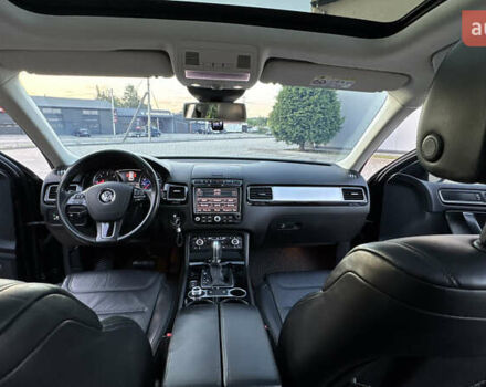 Черный Фольксваген Туарег, объемом двигателя 2.97 л и пробегом 288 тыс. км за 25850 $, фото 76 на Automoto.ua