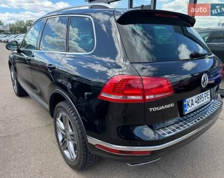 Черный Фольксваген Туарег, объемом двигателя 3 л и пробегом 114 тыс. км за 33000 $, фото 6 на Automoto.ua