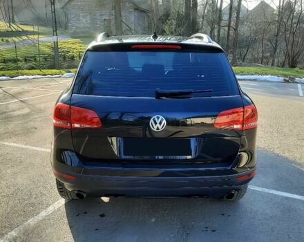 Черный Фольксваген Туарег, объемом двигателя 3 л и пробегом 76 тыс. км за 5600 $, фото 5 на Automoto.ua