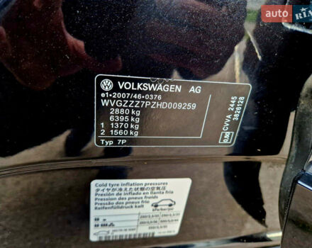 Черный Фольксваген Туарег, объемом двигателя 3 л и пробегом 225 тыс. км за 30000 $, фото 39 на Automoto.ua