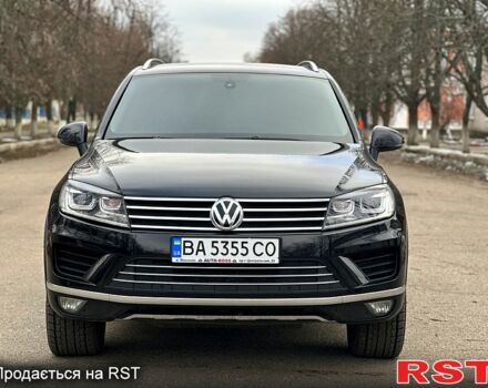 Чорний Фольксваген Туарег, об'ємом двигуна 3 л та пробігом 212 тис. км за 30500 $, фото 5 на Automoto.ua