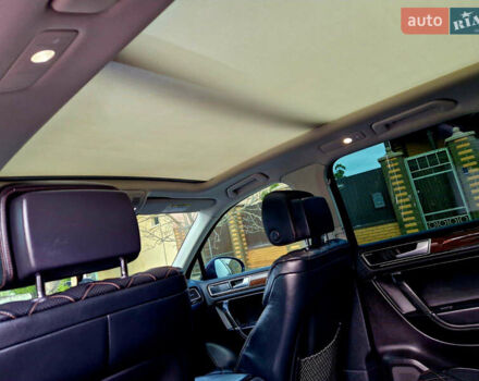 Черный Фольксваген Туарег, объемом двигателя 3 л и пробегом 225 тыс. км за 30000 $, фото 44 на Automoto.ua