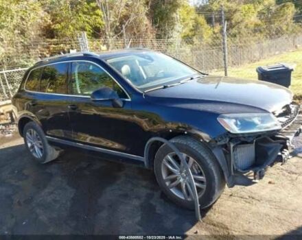 Черный Фольксваген Туарег, объемом двигателя 3 л и пробегом 170 тыс. км за 3000 $, фото 12 на Automoto.ua