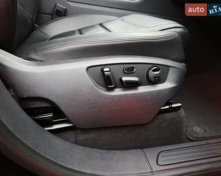 Чорний Фольксваген Туарег, об'ємом двигуна 2.97 л та пробігом 155 тис. км за 26500 $, фото 10 на Automoto.ua