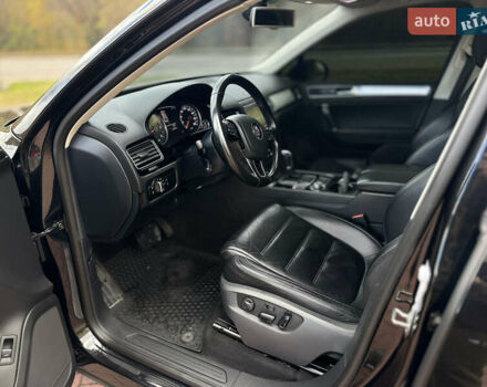 Черный Фольксваген Туарег, объемом двигателя 3 л и пробегом 231 тыс. км за 30500 $, фото 11 на Automoto.ua