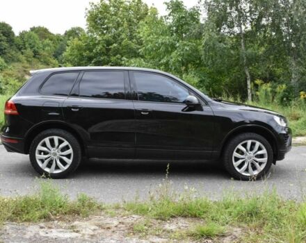Черный Фольксваген Туарег, объемом двигателя 3 л и пробегом 108 тыс. км за 8500 $, фото 3 на Automoto.ua