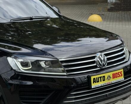 Черный Фольксваген Туарег, объемом двигателя 3 л и пробегом 212 тыс. км за 28999 $, фото 6 на Automoto.ua