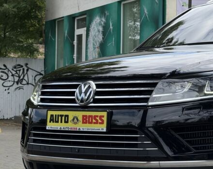 Черный Фольксваген Туарег, объемом двигателя 3 л и пробегом 212 тыс. км за 28999 $, фото 2 на Automoto.ua