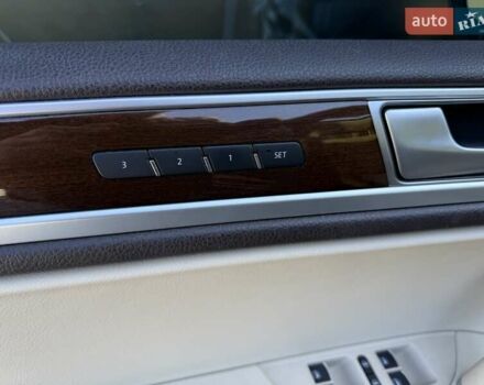Черный Фольксваген Туарег, объемом двигателя 3 л и пробегом 279 тыс. км за 20400 $, фото 21 на Automoto.ua