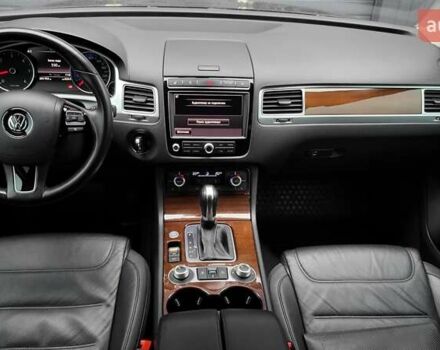 Черный Фольксваген Туарег, объемом двигателя 2.97 л и пробегом 205 тыс. км за 30500 $, фото 13 на Automoto.ua