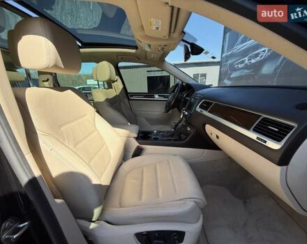 Черный Фольксваген Туарег, объемом двигателя 3 л и пробегом 279 тыс. км за 20400 $, фото 46 на Automoto.ua