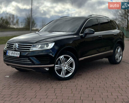 Черный Фольксваген Туарег, объемом двигателя 3 л и пробегом 231 тыс. км за 30500 $, фото 2 на Automoto.ua