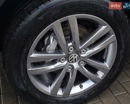 Черный Фольксваген Туарег, объемом двигателя 3 л и пробегом 187 тыс. км за 29970 $, фото 24 на Automoto.ua