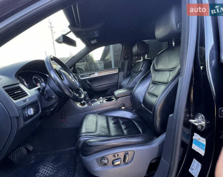 Черный Фольксваген Туарег, объемом двигателя 3 л и пробегом 171 тыс. км за 28500 $, фото 9 на Automoto.ua