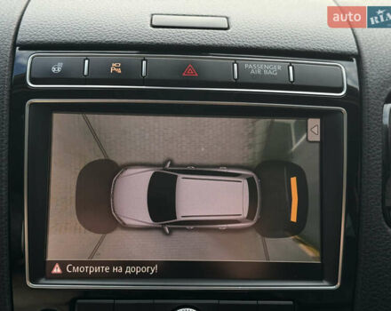 Черный Фольксваген Туарег, объемом двигателя 3 л и пробегом 242 тыс. км за 27999 $, фото 43 на Automoto.ua