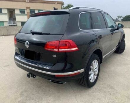 Чорний Фольксваген Туарег, об'ємом двигуна 3 л та пробігом 99 тис. км за 5500 $, фото 5 на Automoto.ua