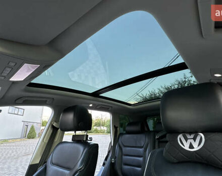 Черный Фольксваген Туарег, объемом двигателя 2.97 л и пробегом 288 тыс. км за 25850 $, фото 67 на Automoto.ua