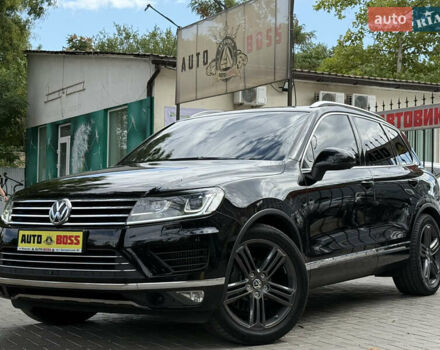Черный Фольксваген Туарег, объемом двигателя 3 л и пробегом 212 тыс. км за 28999 $, фото 1 на Automoto.ua