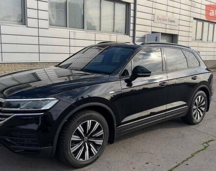 Черный Фольксваген Туарег, объемом двигателя 2.97 л и пробегом 108 тыс. км за 54500 $, фото 9 на Automoto.ua