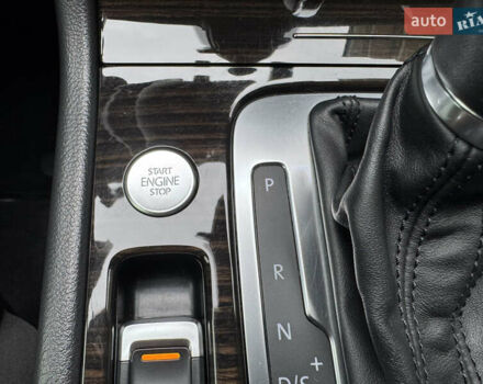 Черный Фольксваген Туарег, объемом двигателя 3 л и пробегом 159 тыс. км за 27900 $, фото 41 на Automoto.ua