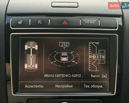 Черный Фольксваген Туарег, объемом двигателя 3 л и пробегом 242 тыс. км за 27999 $, фото 47 на Automoto.ua