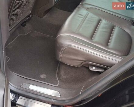 Черный Фольксваген Туарег, объемом двигателя 3 л и пробегом 187 тыс. км за 29970 $, фото 55 на Automoto.ua