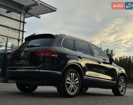 Черный Фольксваген Туарег, объемом двигателя 3 л и пробегом 242 тыс. км за 27999 $, фото 7 на Automoto.ua