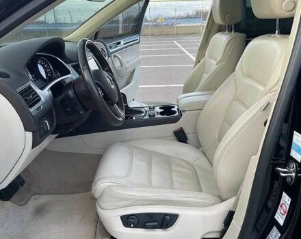 Фольксваген Туарег 2016 в Киеве на Automoto.ua Черный Фольксваген Туарег, объемом двигателя 3 л и пробегом 135 тыс. км за 23000 $, фото 10 на Automoto.ua